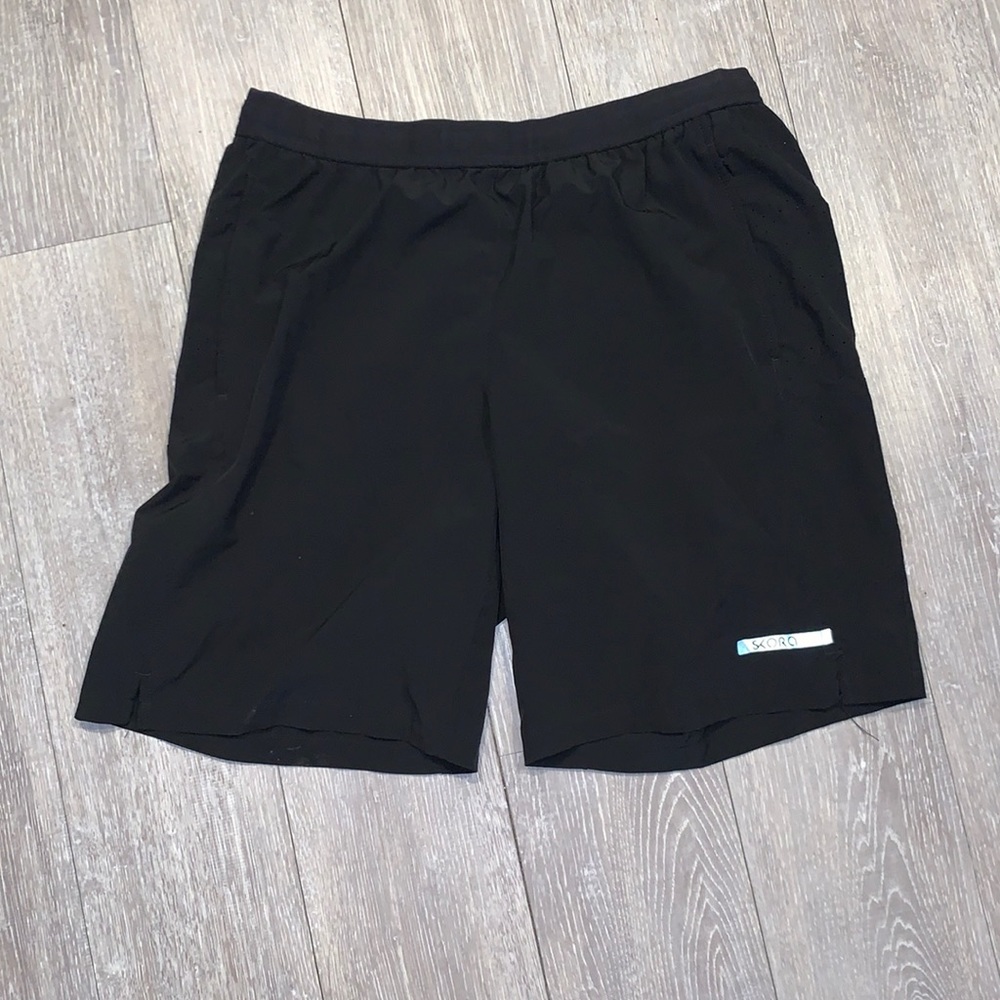 Skora men’s athletic running shorts